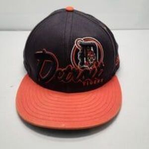 Detroit tigers snapback hat